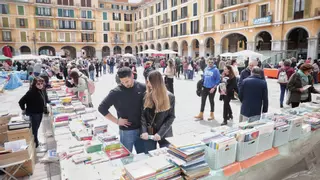 Una treintena de obras de autores baleares han sido traducidas con la ayuda del IEB