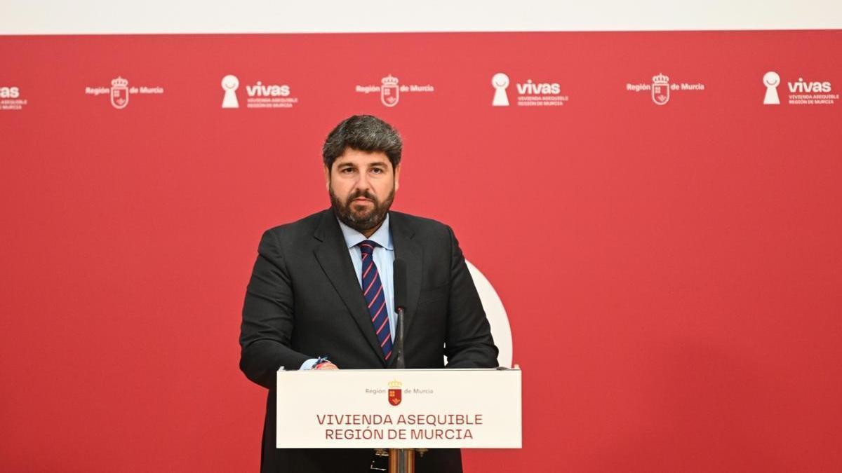 López Miras presenta el decreto ley de Vivienda Asequible de la Región de Murcia
