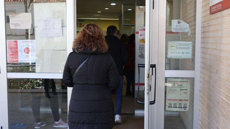 Sanitat augura un «pequeño repunte» covid por Magdalena como en las Fallas