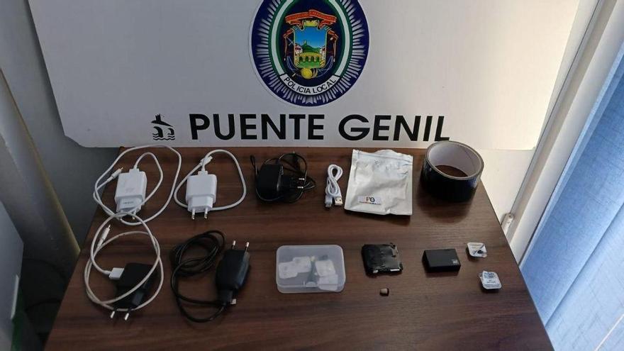 Denunciado en Puente Genil por copiar con el móvil en el examen de conducir