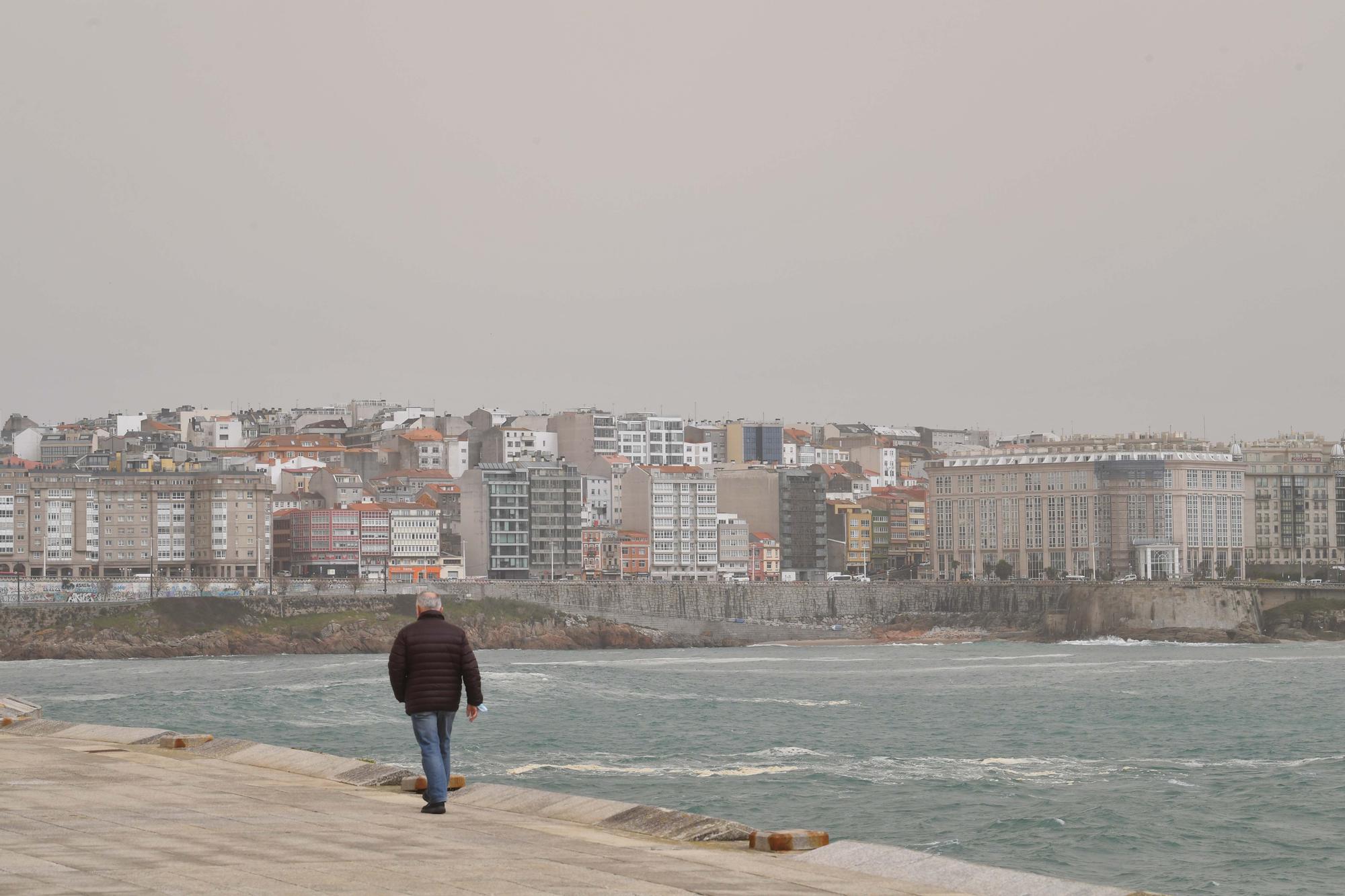 La calima provoca un empeoramiento de la calidad del aire en A Coruña