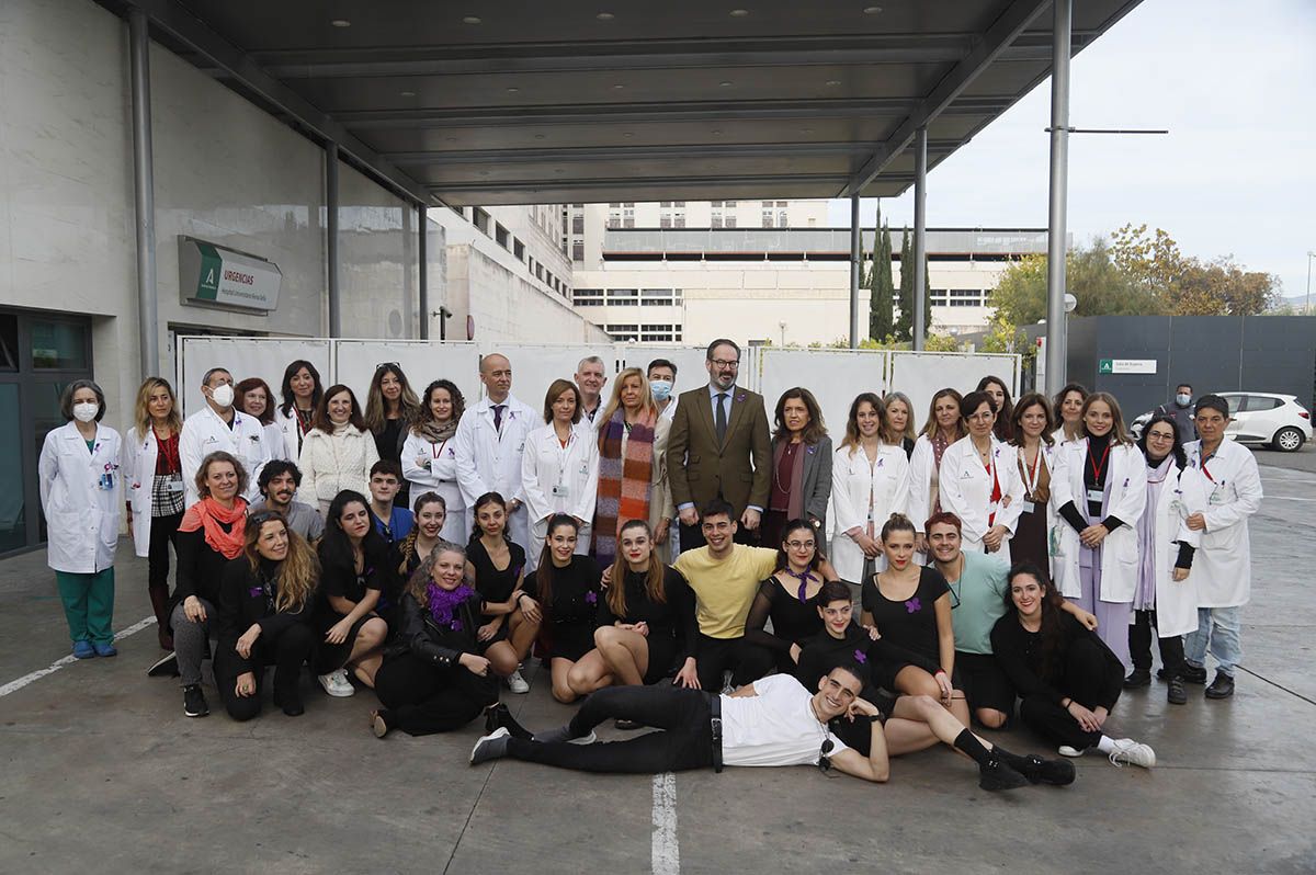 25N En el Hospital Reina Sofía con alumnos de la Escuela de Arte Dramático