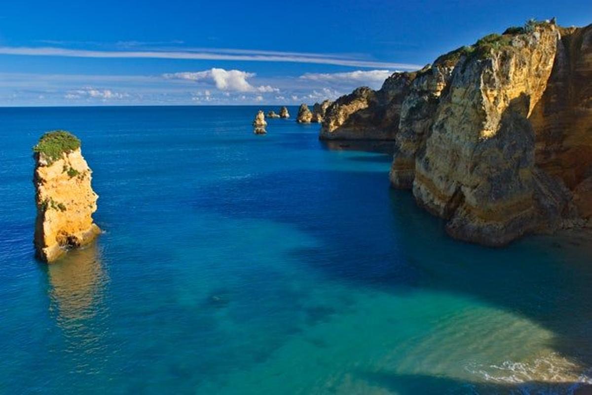 Playa de Dona Ana en Lagos.