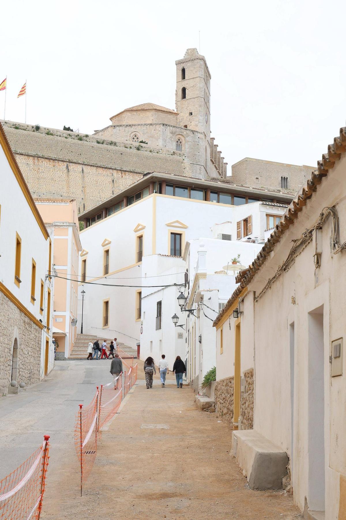 Las obras finalizadas en Dalt Vila por el Ayuntamiento de Ibiza, en imágenes. Las obras finalizadas en Dalt Vila por el Ayuntamiento de Ibiza, en imágenes.