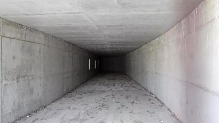 Girona demana a Adif que explori l'obertura de l'aparcament soterrat amb mil places al parc Central