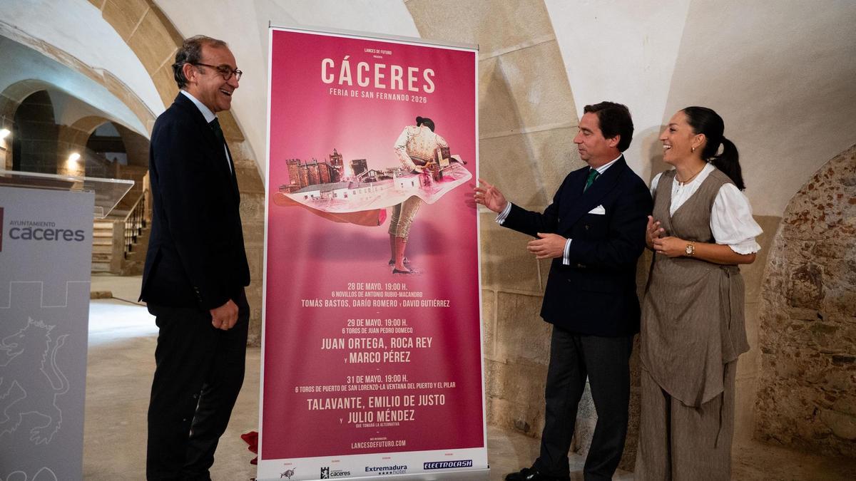 Vídeo | Presentado el cartel oficial de la feria taurina de Cáceres