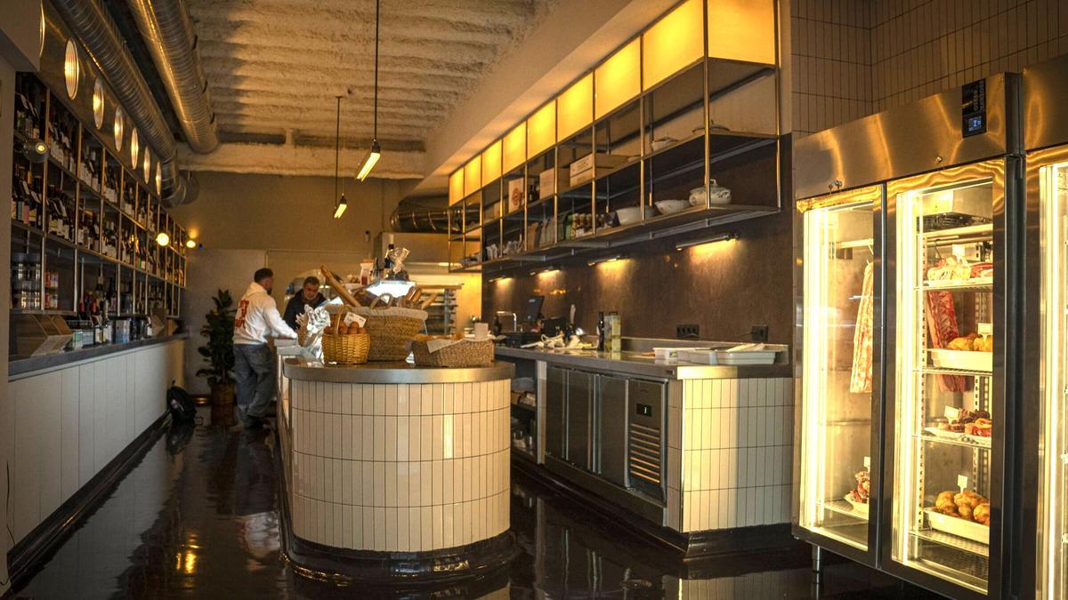 La entrada de Provisions Gresca.