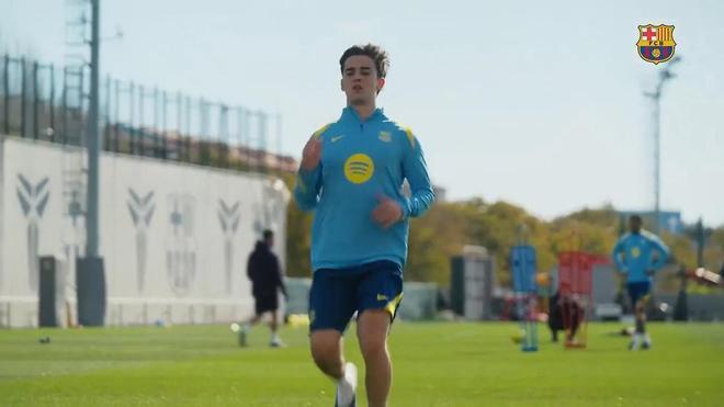 Gavi vuelve a sentirse futbolista