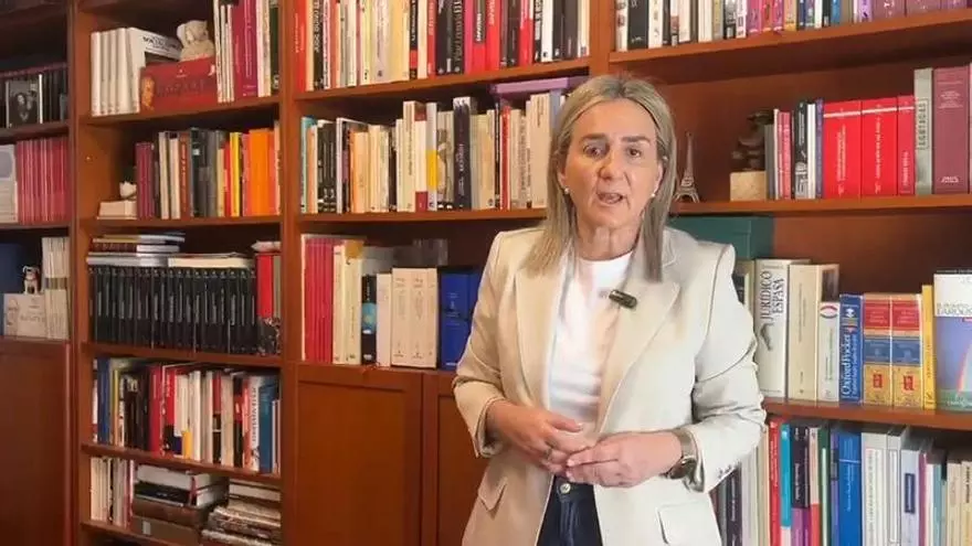 La ministra Milagros Tolón condena los cánticos xenófobos