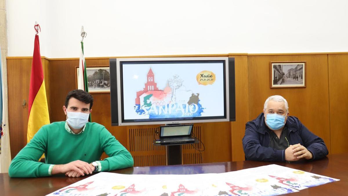 El edil de Festas, Gonzalo Louzao, y el estradense Fernando Campos de Mare, hoy, presentando la programación del San Paio de A Estrada.