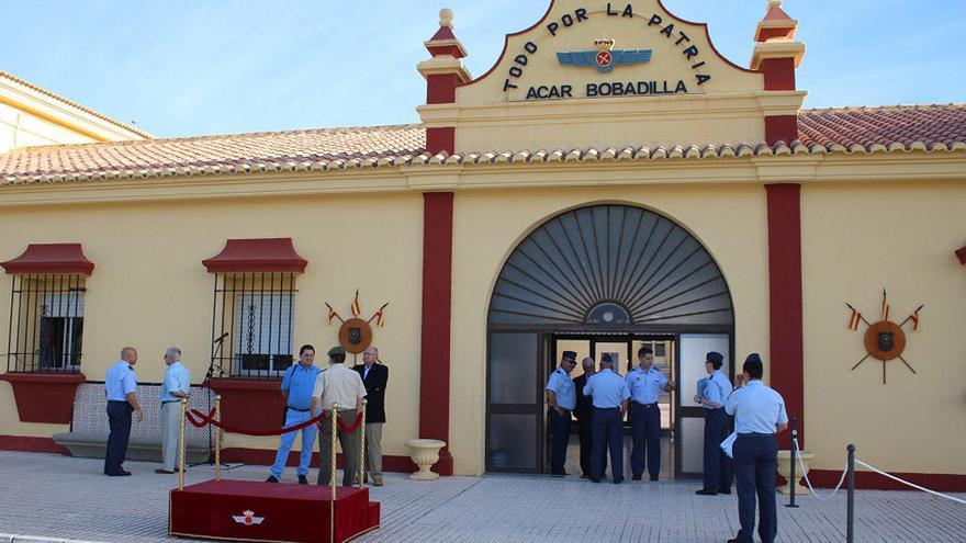 Acuartelamiento Aéreo de Bobadilla.