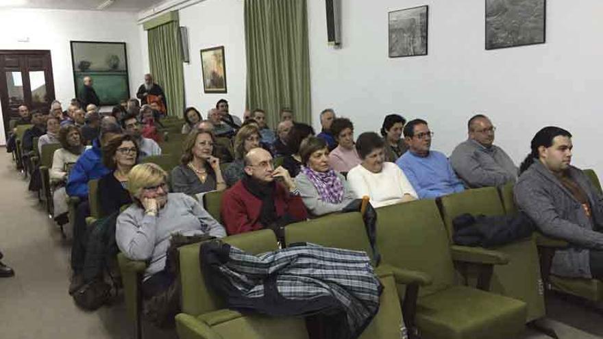 Asistentes a la conferencia.