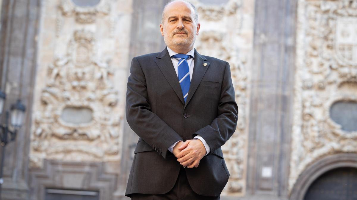 Ignacio García Aguaviva, presidente de la Junta Coordinadora de Cofradías de la Semana Santa de Zaragoza.