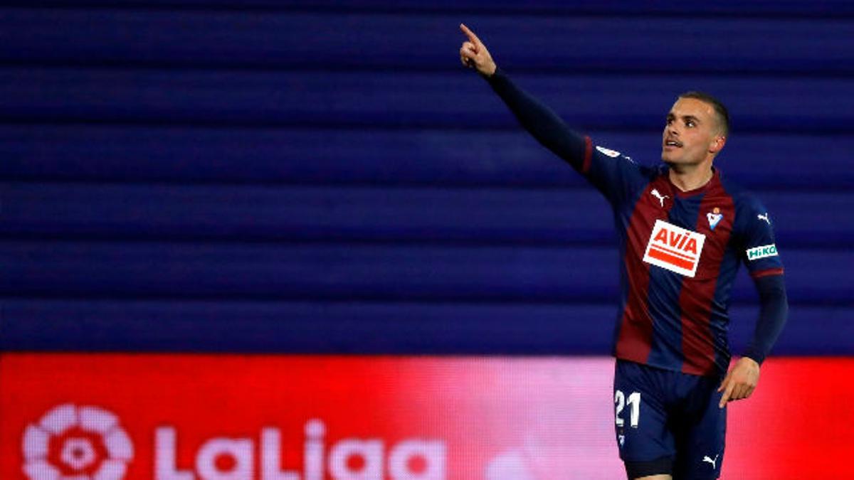 El Eibar remonta ante el Rayo gracias a Pedro León