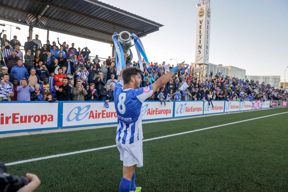 El Baleares alza la Copa