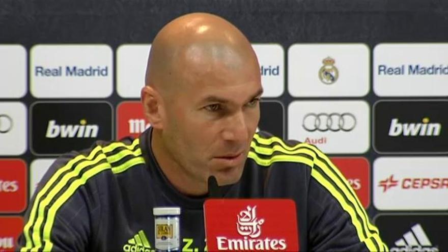 Zidane: &quot;Lo más importante para el Madrid es puntuar y lo estamos haciendo&quot;