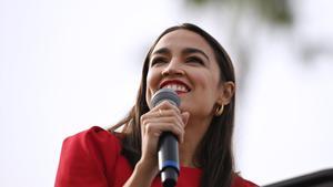 Alexandria Ocasio-Cortez, una de las congresistas demócratas que ha revalidado su escaño.