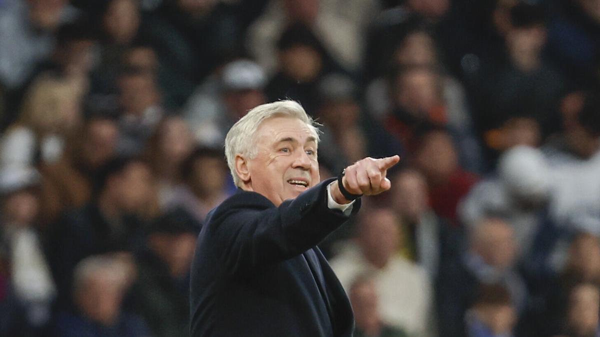 Ancelotti: "He oído que jugamos muy mal al fútbol pero somos líderes"