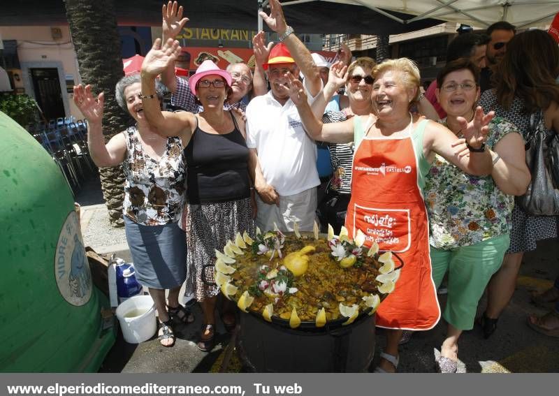 GALERÍA DE FOTOS - Día de las paellas en El Grao