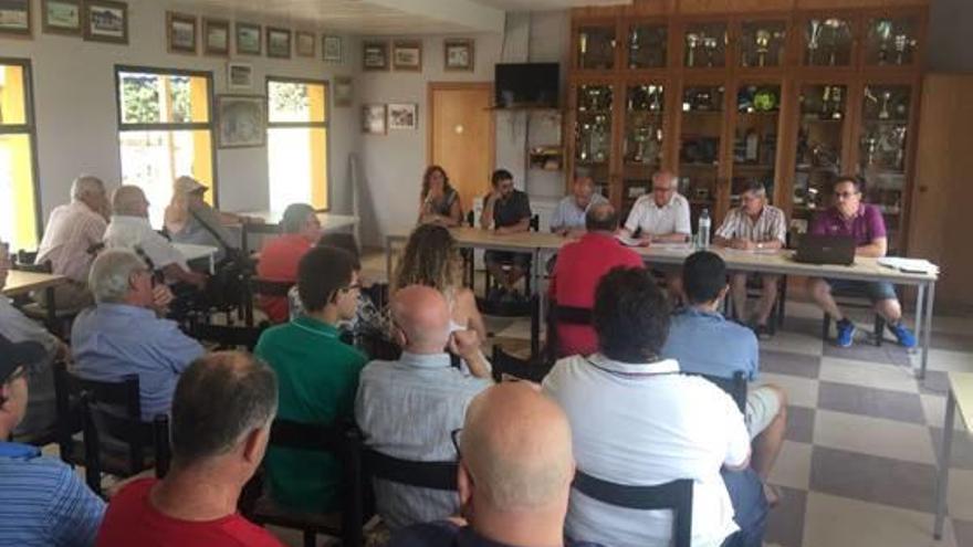 Moment de l&#039;Assemblea de socis celebrada ahir al Municipal de Peralada.