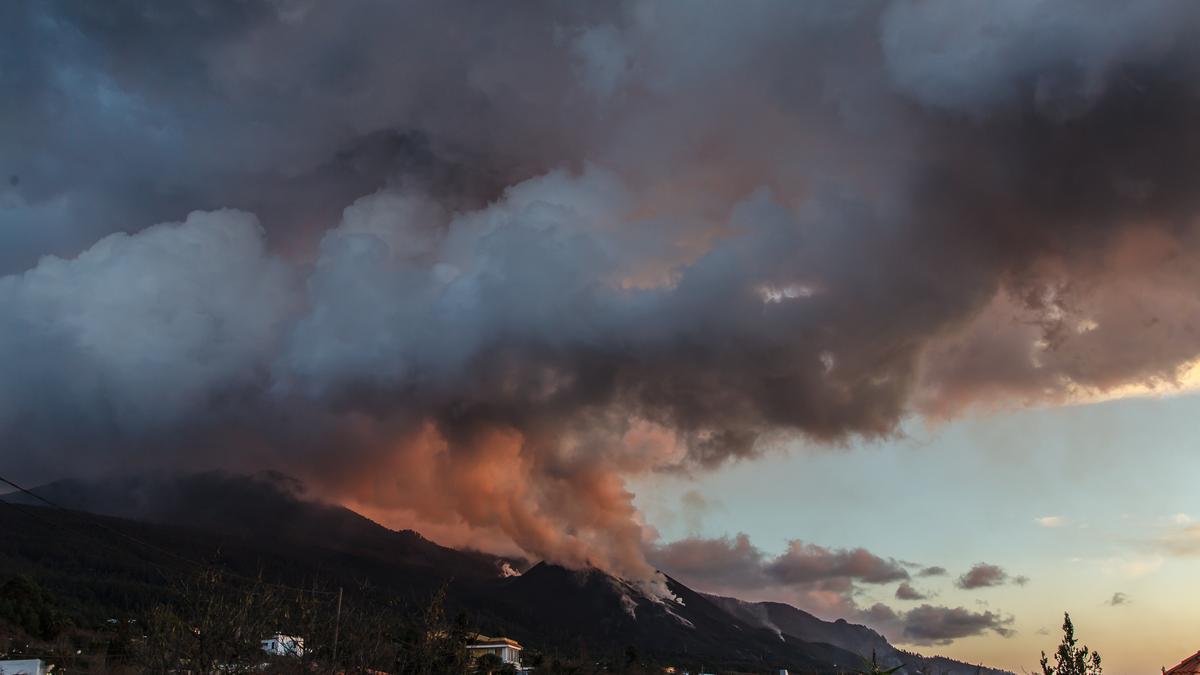 Imagen de la erupción del volcán de Cumbre Vieja.