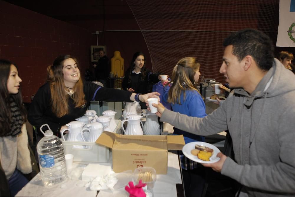 Merienda solidaria en la Inmaculada