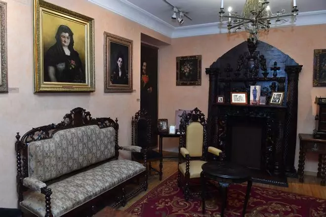 El PP de A Coruña reclama un programa cultural para celebrar los 175 años del nacimiento de Emilia Pardo Bazán