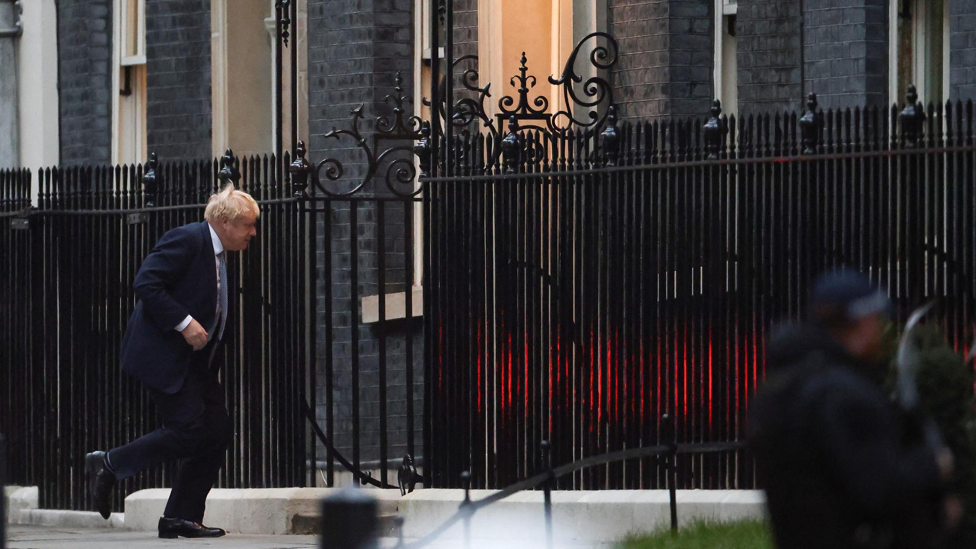 El primer ministro británico, Boris Johnson, en Downing Street