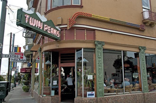 Bar de ambiente Twin Peaks, en el barrio de Castro.