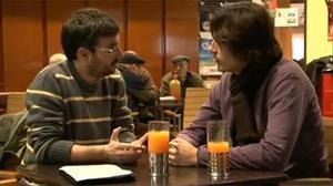 ’Con la comida no se juega’: Évole descobreix per què es desaprofiten tants aliments a ’Salvados’.