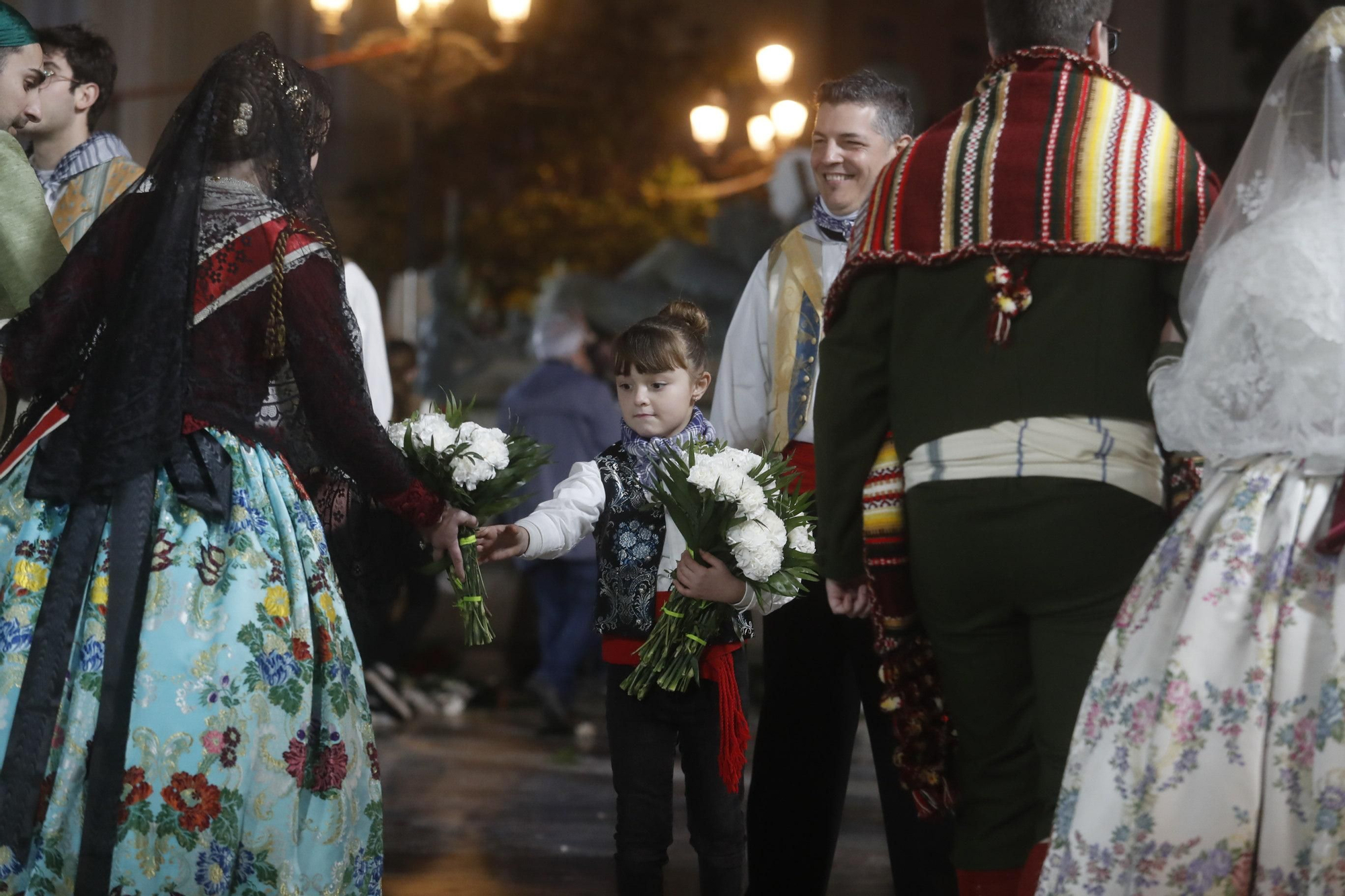 Búscate en el segundo día de ofrenda por la calle de la Paz (entre las 19:00 a las 20:00 horas)