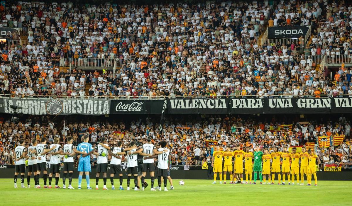 Valencia - FC Barcelona, el partido de la jornada 1 de LaLiga EA Sports, en imágenes.