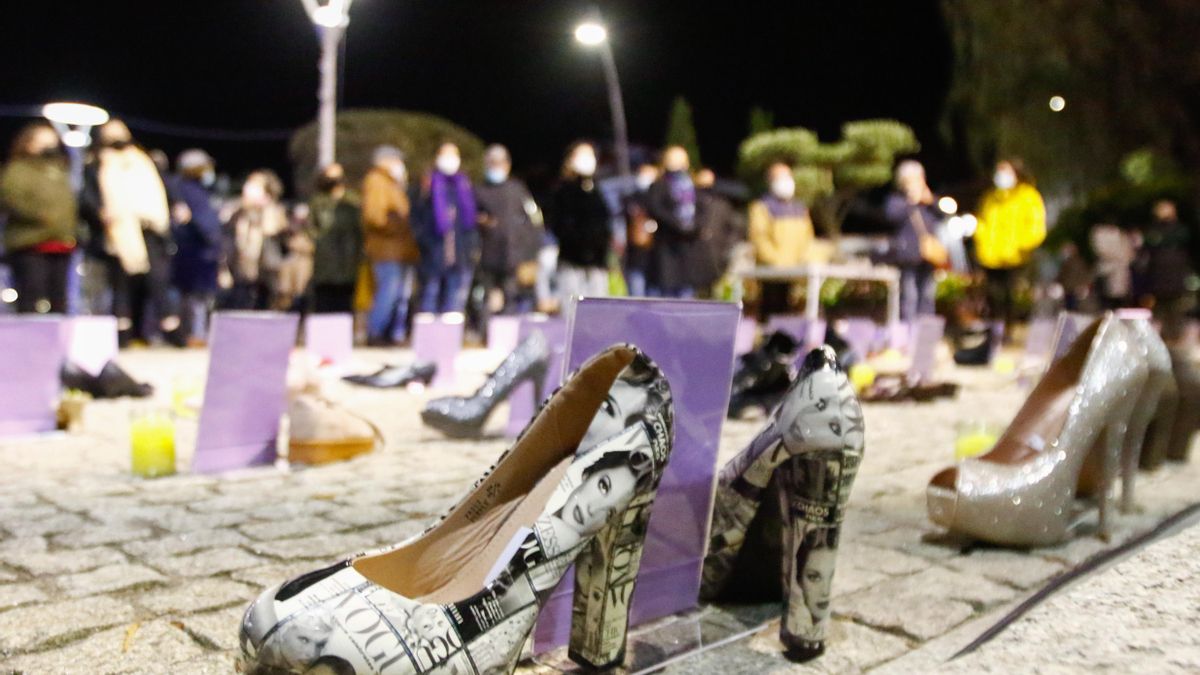 25N: Galicia salió a la calle vestida de morado