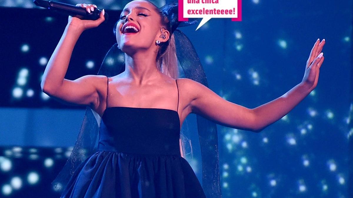 Ariana Grande canta por su cumpleaños