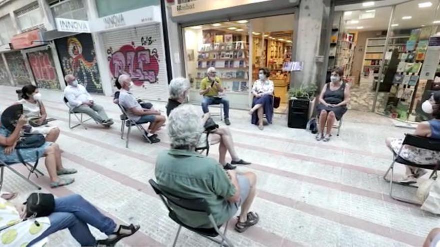 (Vídeo) Elisabet Abeyà reivindica la oralidad en 'Amb contes he remat'