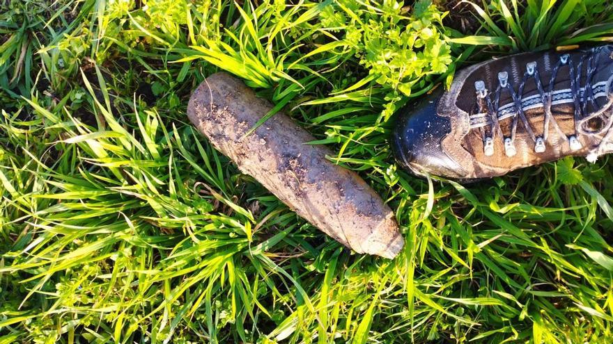 Hallan un proyectil de la Guerra Civil en Táranu (Cangas de Onís)