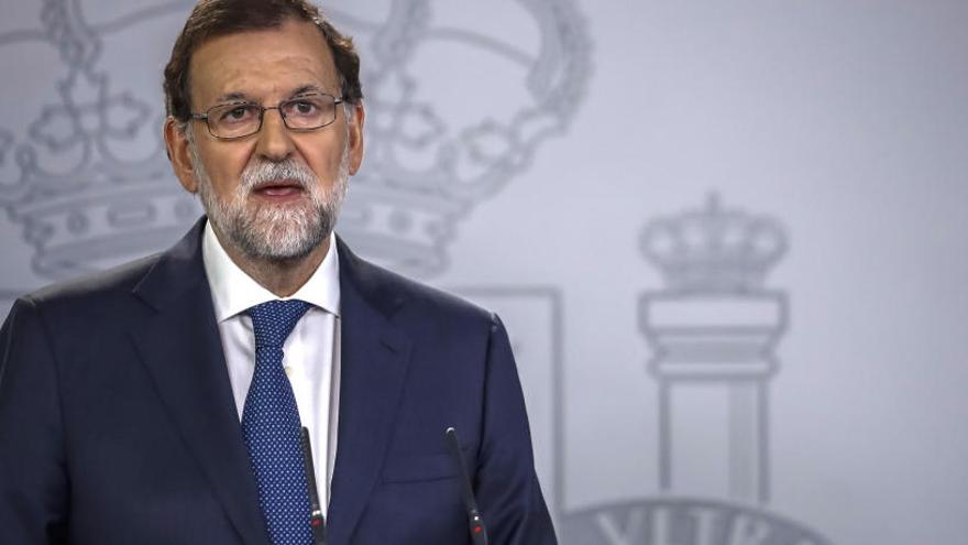 «El que no és legal no és democràtic»