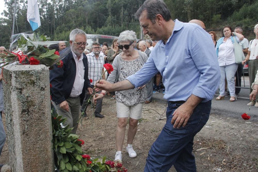 Cangas homenajea a las víctimas de Anguieiro