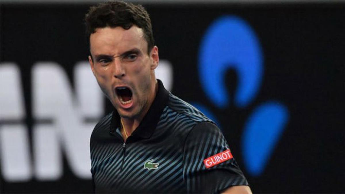 Bautista hace historia metiéndose en cuartos de final del Open de Australia