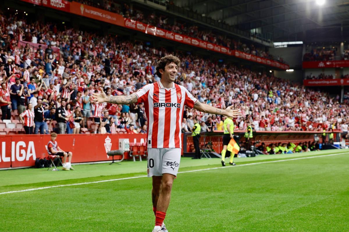 Molinón. Sporting-Almería.