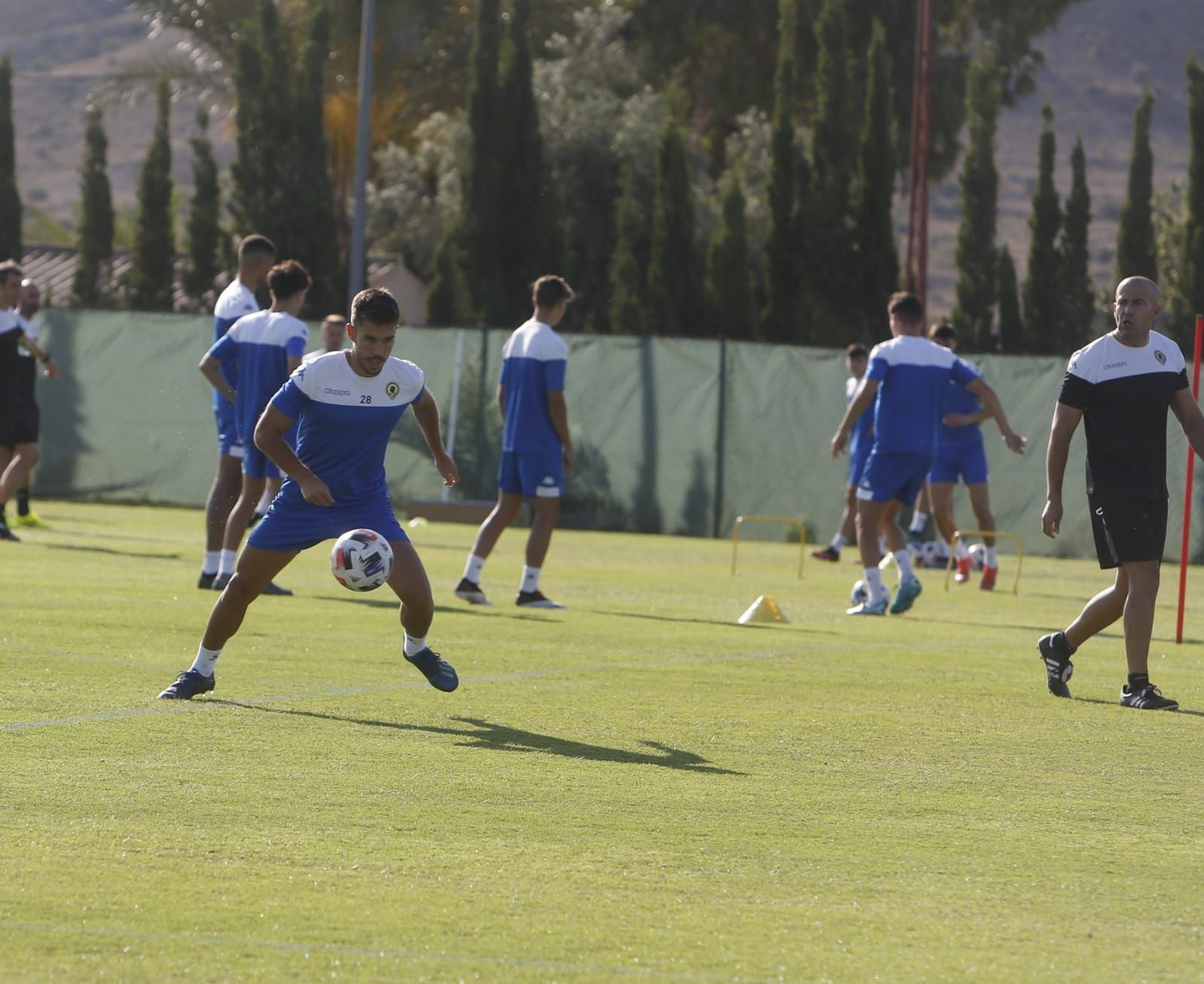 El Hércules vuelve a entrenar en Fontcalent cuatro años después