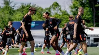 Koeman y Van Dijk, ambiciosos: "Expectativas altas"