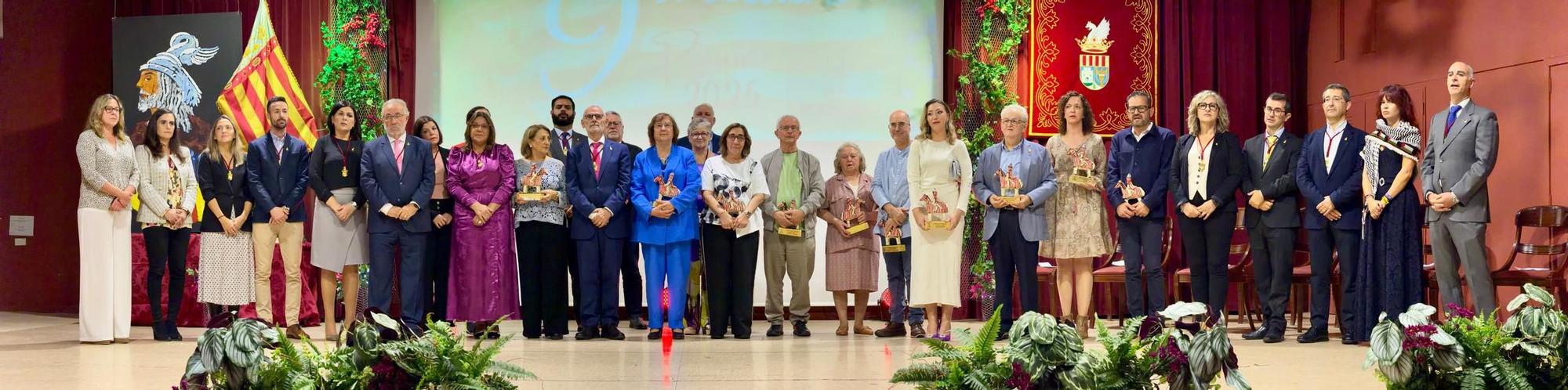 Todos los galardonados en los  XVI premios del 9 d'Octubre de Alboraia.