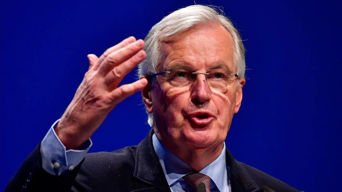 Barnier gesticula durante un discurso en un congreso, en Berlín, el 29 de noviembre.