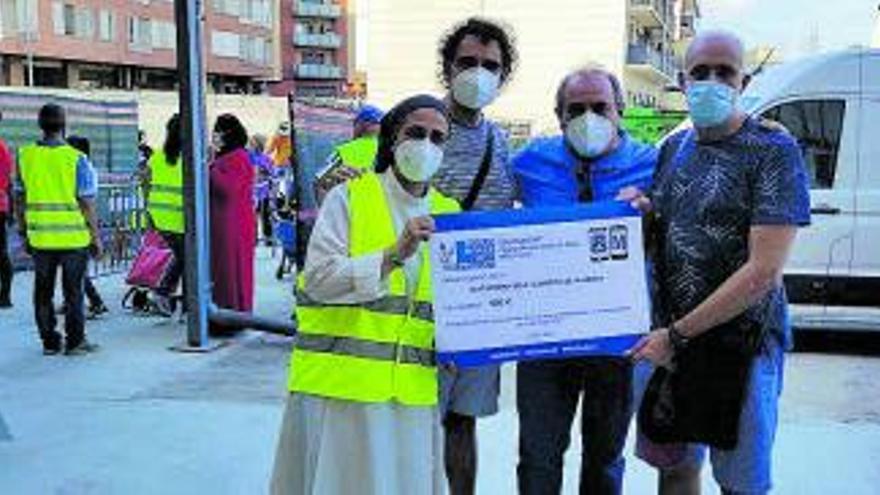 L’associació Equip Lacenet del Bages ha fet una donació al Banc d’Aliments