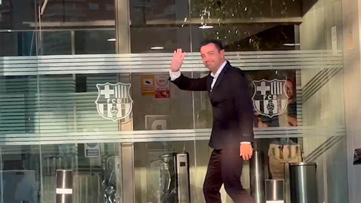 Xavi, en las oficinas del Barça