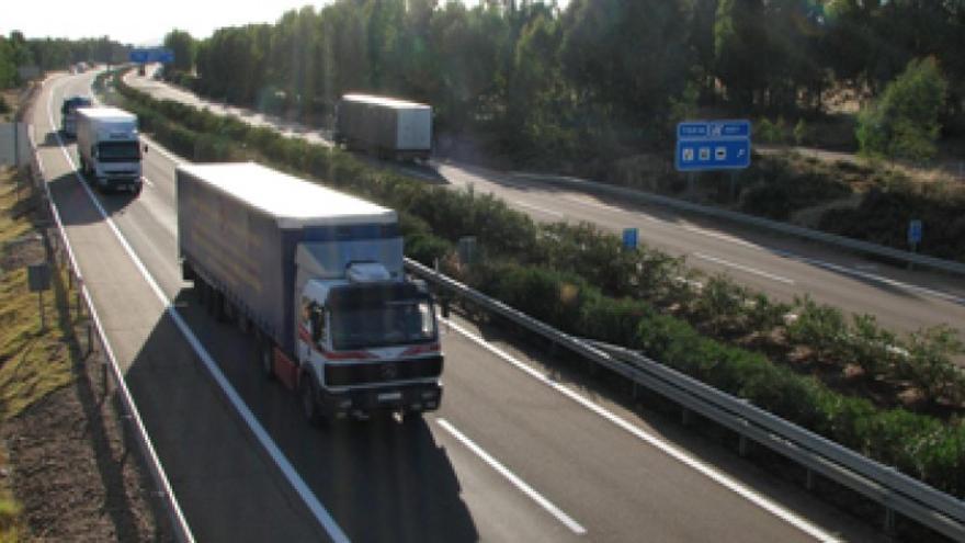 Los transportistas aún no saben cómo se les devolverá el &#039;céntimo sanitario&#039;