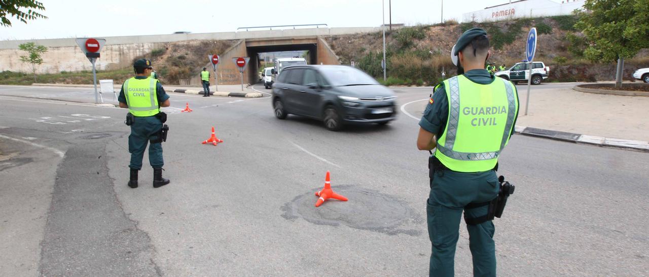 Una patrulla de la Guardia Civil