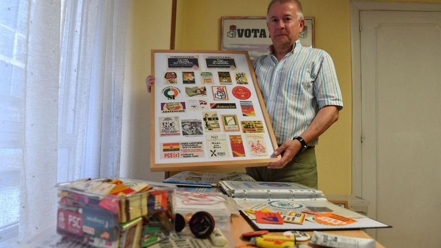 Medio siglo de historia política: una colección única en A Coruña