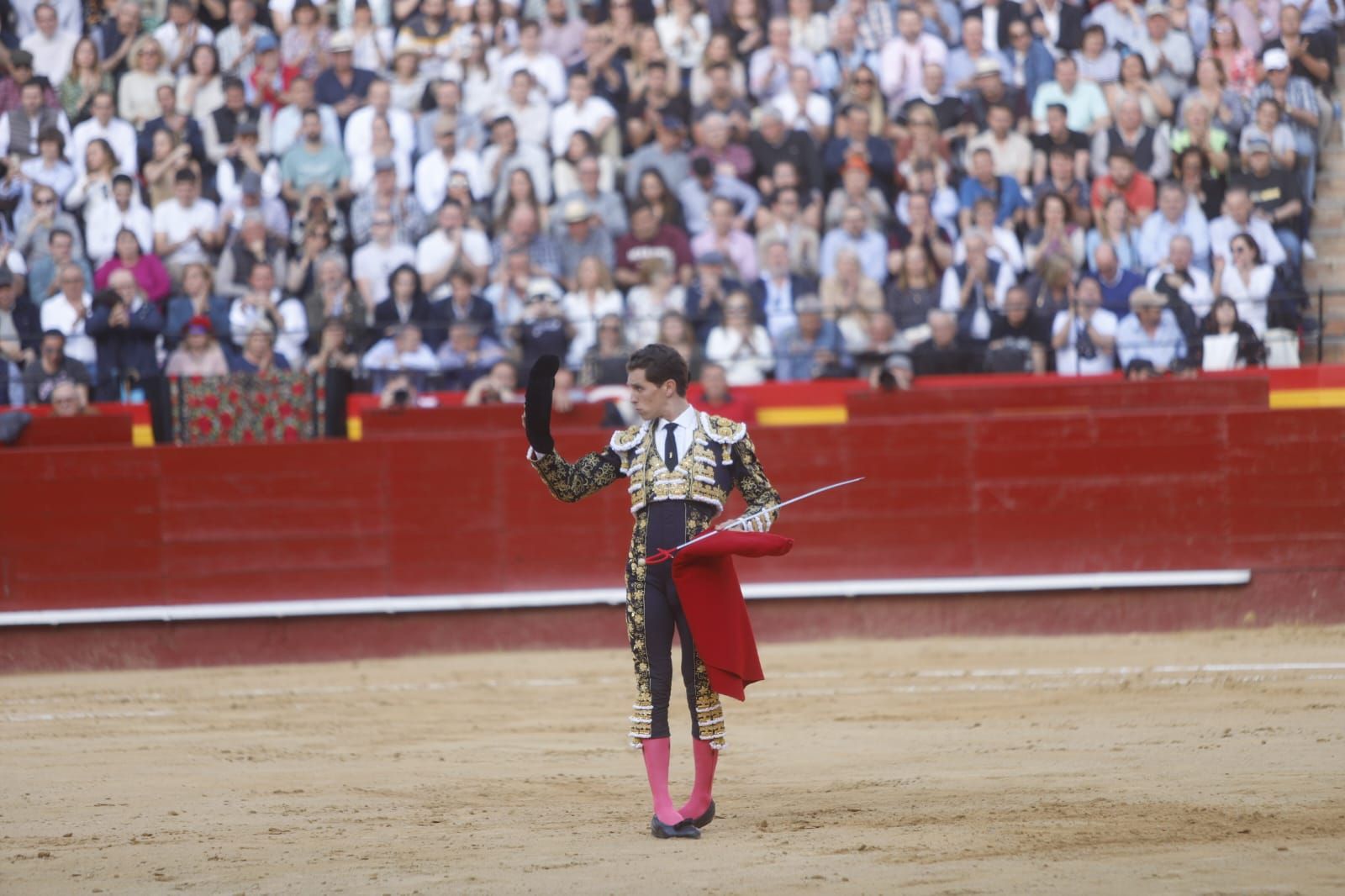 Así ha sido la primera corrida de toros de la Feria de Fallas